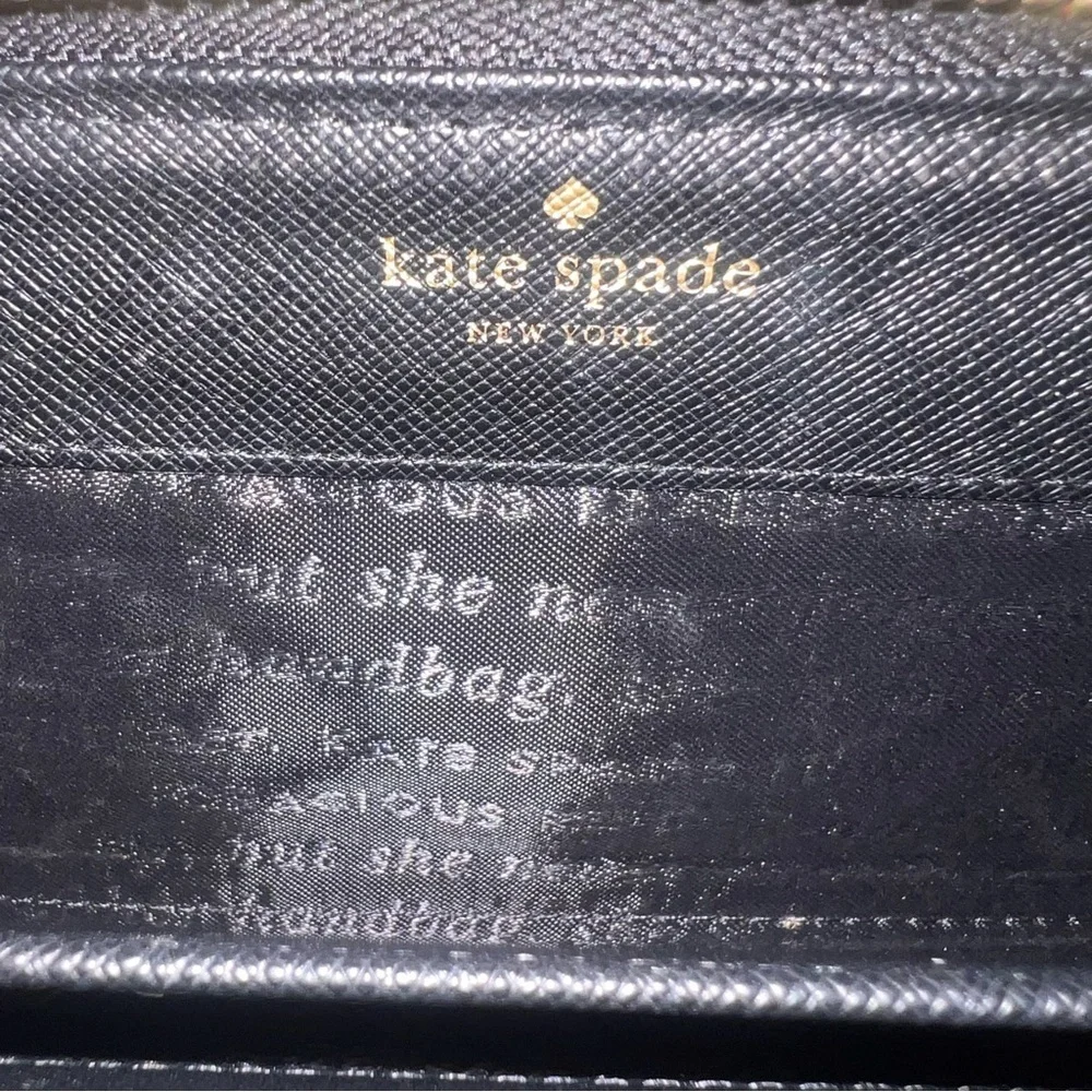EUC Kate Spade Black Floral Cutout Wristlet Zip Around Long Wallet Clutch Gold